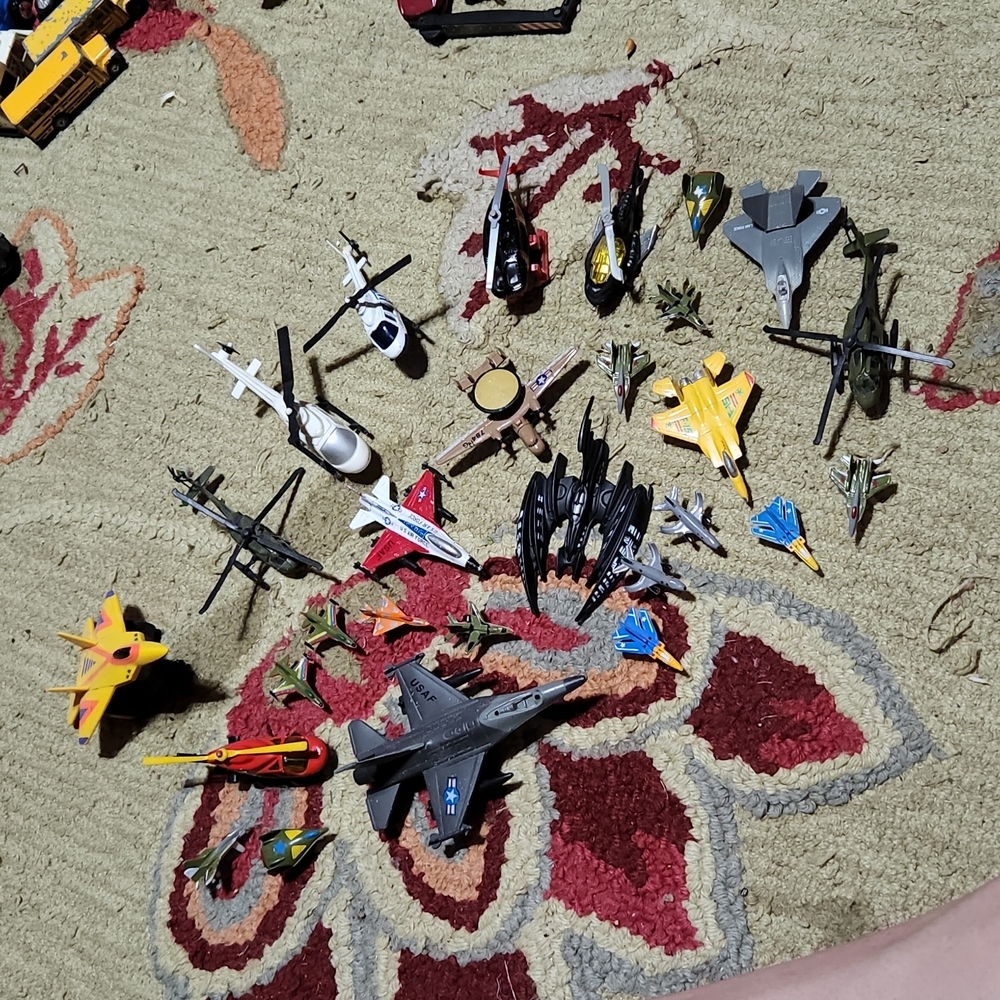 30 plus air crafts